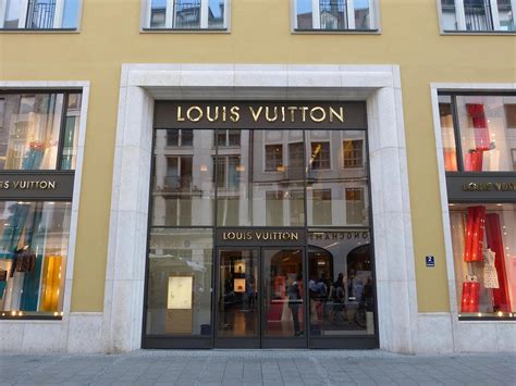 louis vuitton store münchen|louis vuitton munich germany.